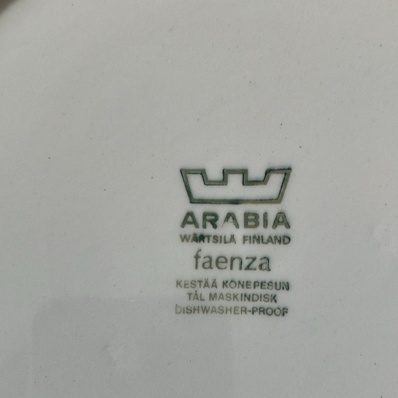 Arabia Finland Faenza Blue set of two plates - Picture 9 of 12